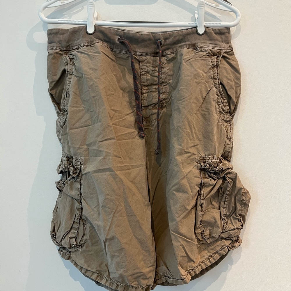 James perse cargo shorts size 1